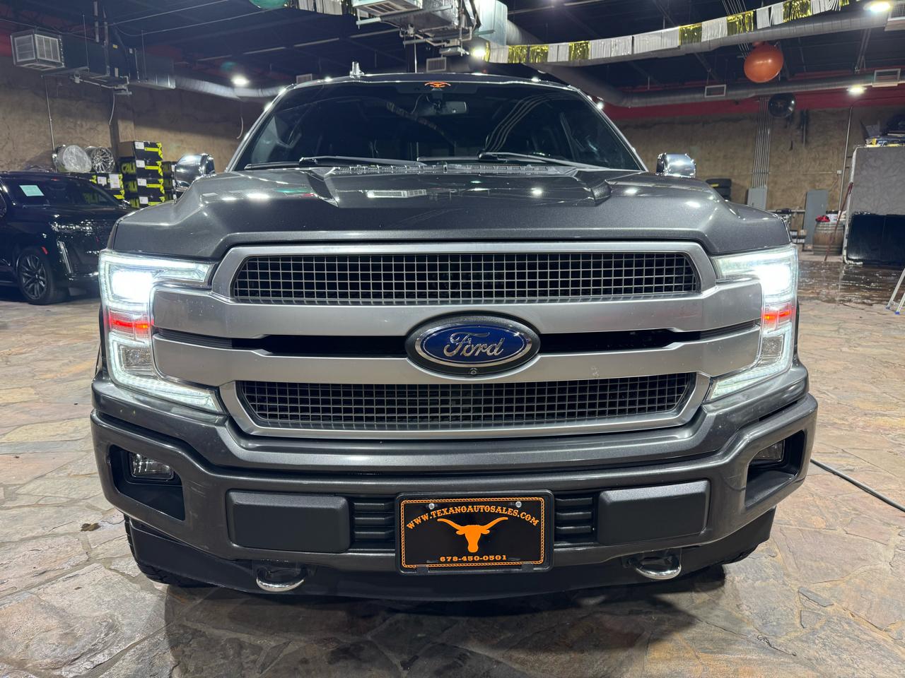 Ford F-150 Platinum 4WD SuperCrew 5.5' Box 2018