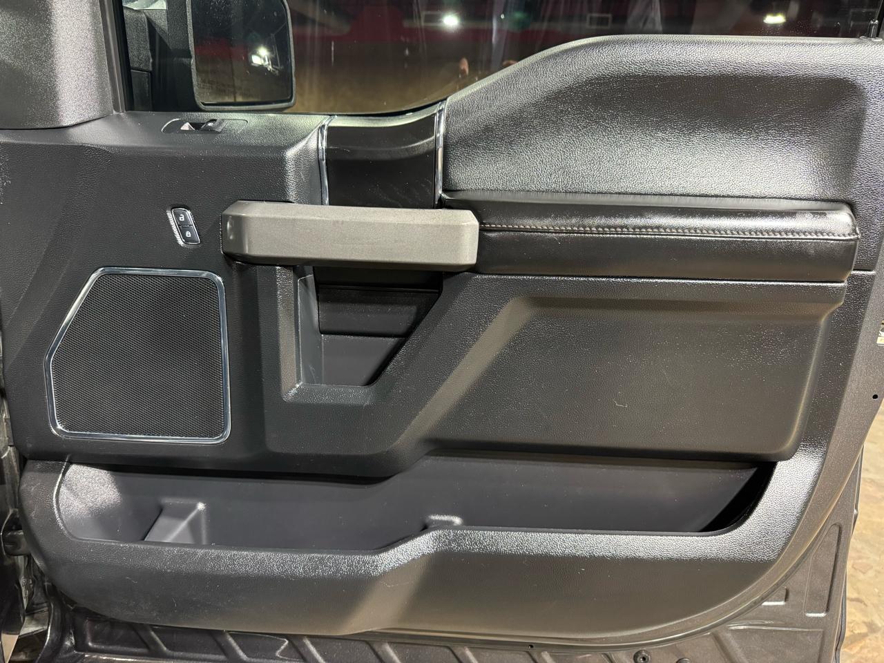 Ford F-150 Platinum 4WD SuperCrew 5.5' Box 2018