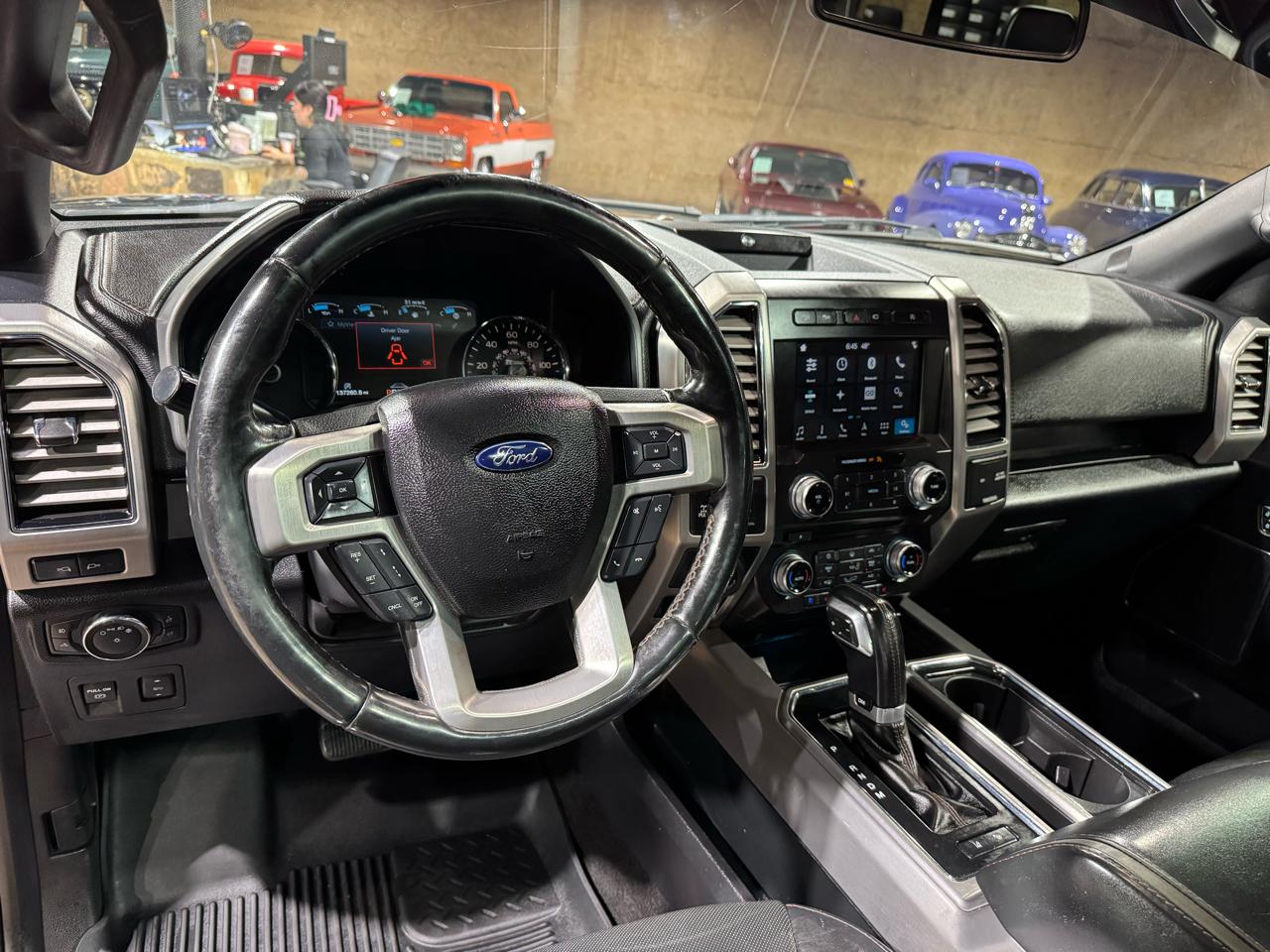 Ford F-150 Platinum 4WD SuperCrew 5.5' Box 2018