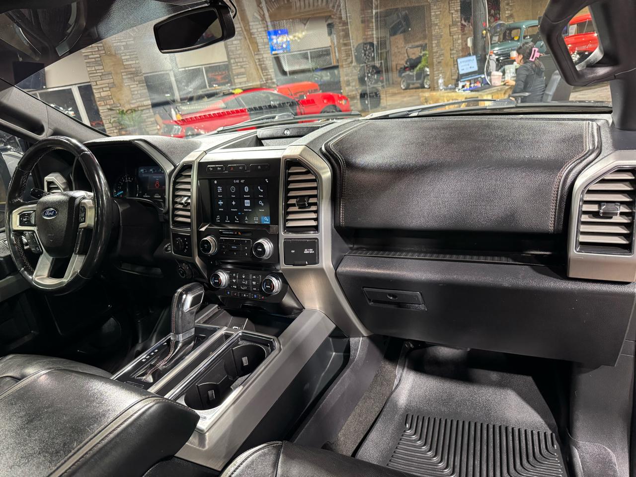 Ford F-150 Platinum 4WD SuperCrew 5.5' Box 2018