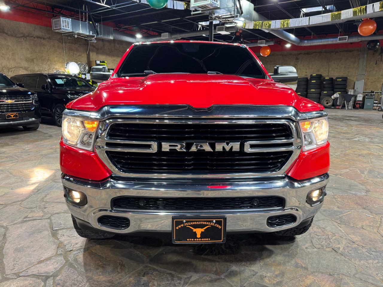 RAM 1500 Big Horn/Lone Star 4x4 Crew Cab 5'7" Box 2019