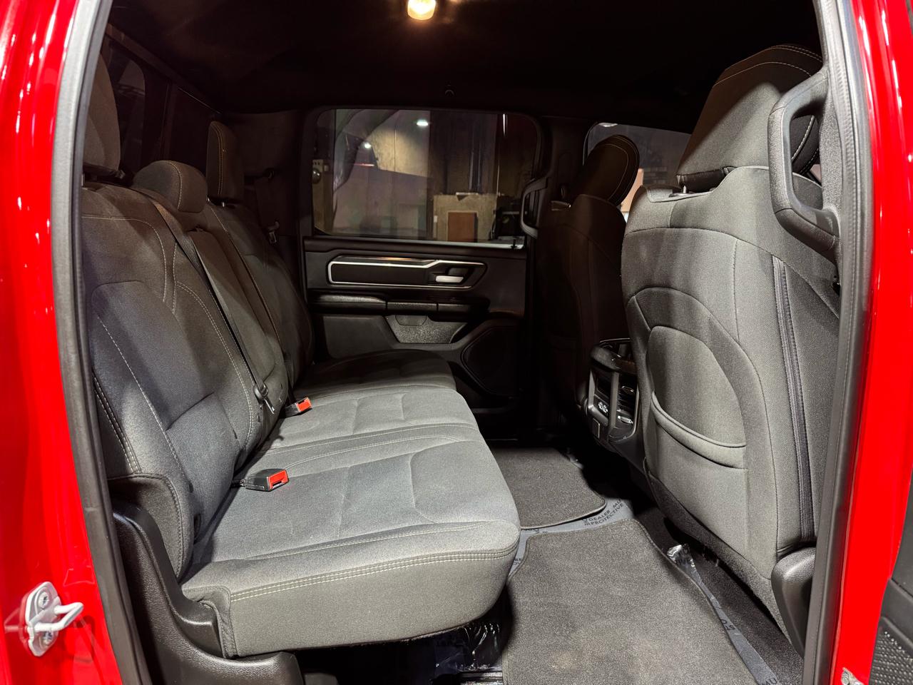 RAM 1500 Big Horn/Lone Star 4x4 Crew Cab 5'7" Box 2019