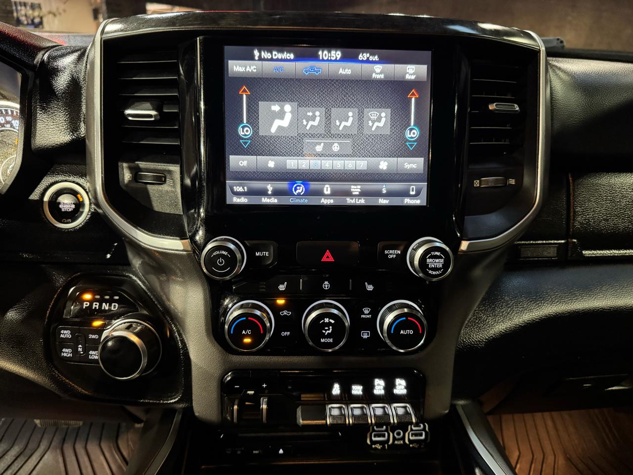 RAM 1500 Big Horn/Lone Star 4x4 Crew Cab 5'7" Box 2019