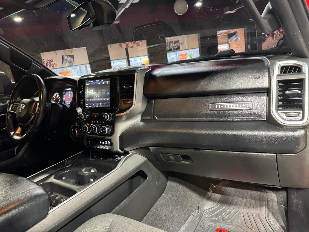 RAM 1500 Big Horn/Lone Star 4x4 Crew Cab 5'7" Box 2019