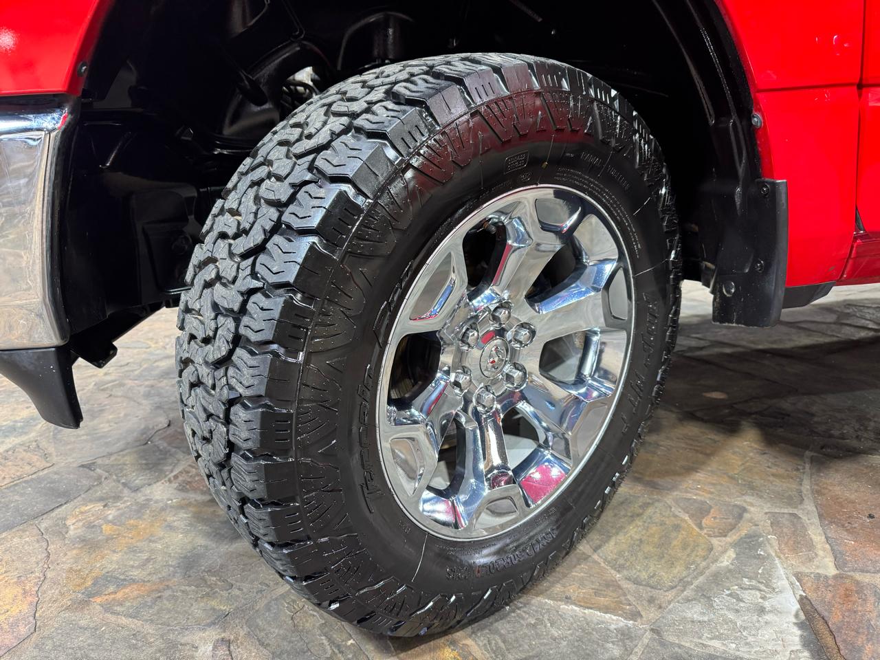 RAM 1500 Big Horn/Lone Star 4x4 Crew Cab 5'7" Box 2019