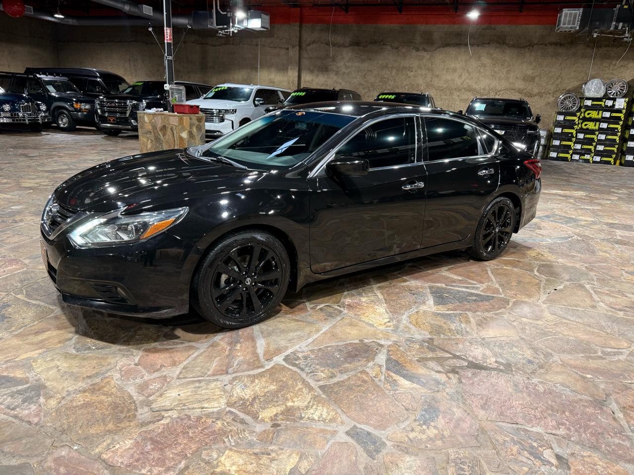 Nissan Altima 2017.5 2.5 SR Sedan 2017
