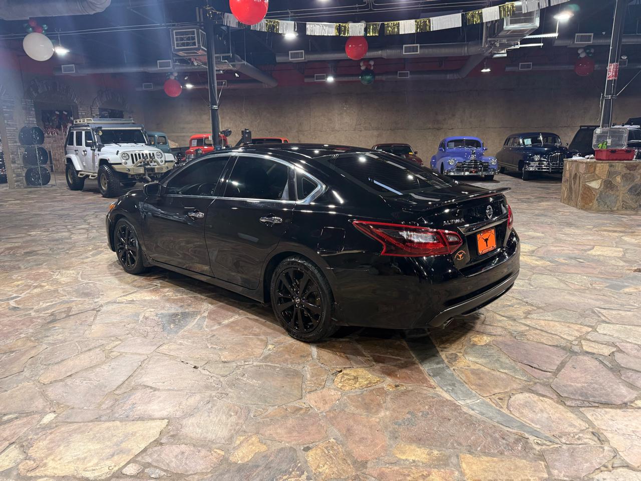Nissan Altima 2017.5 2.5 SR Sedan 2017