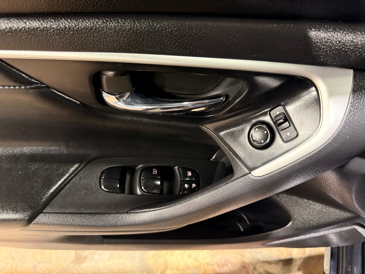 Nissan Altima 2017.5 2.5 SR Sedan 2017