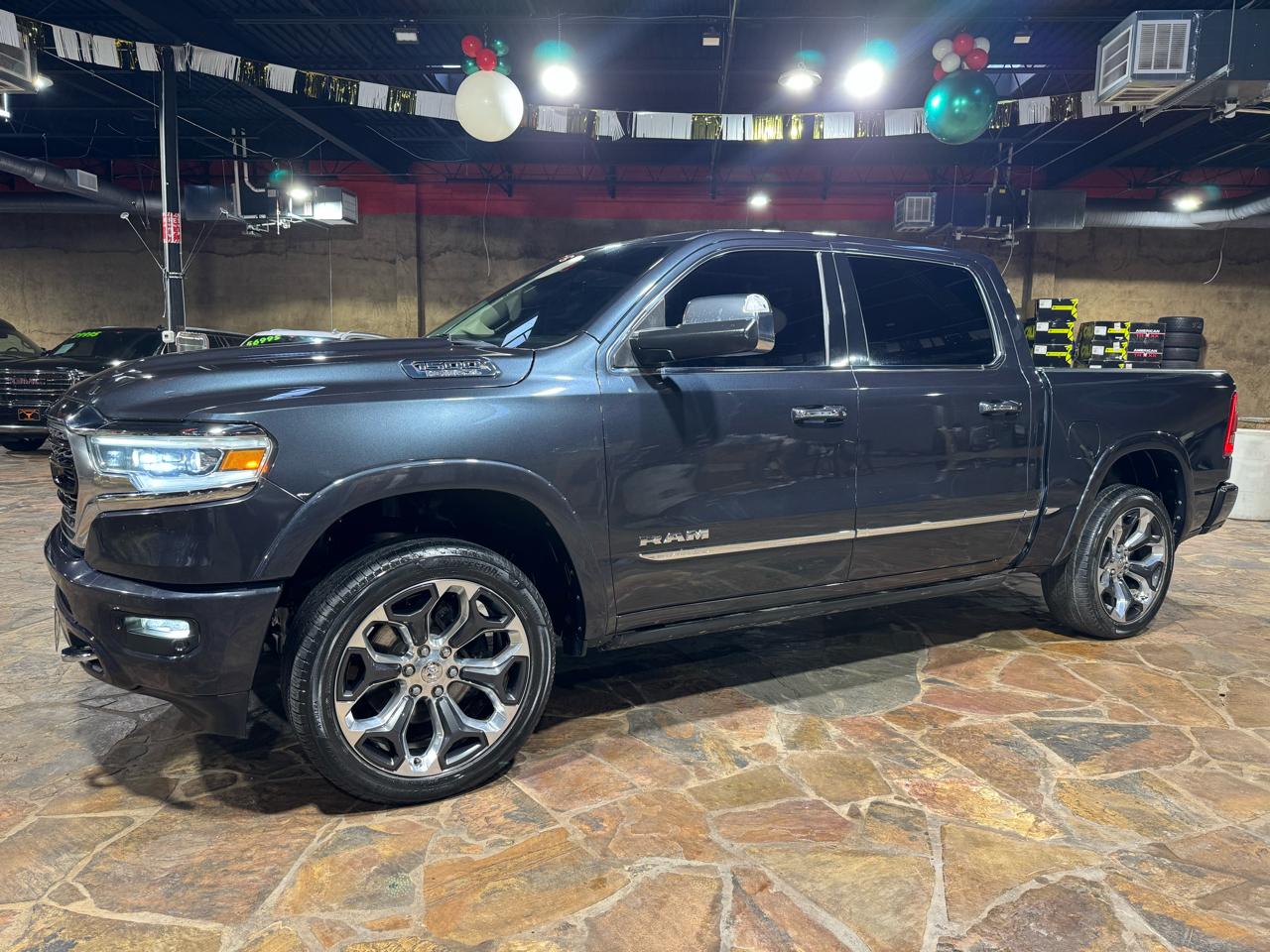 RAM 1500 Limited 4x2 Crew Cab 5'7" Box 2019