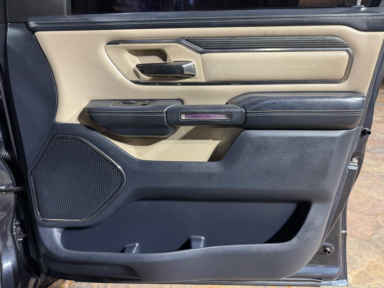 RAM 1500 Limited 4x2 Crew Cab 5'7" Box 2019