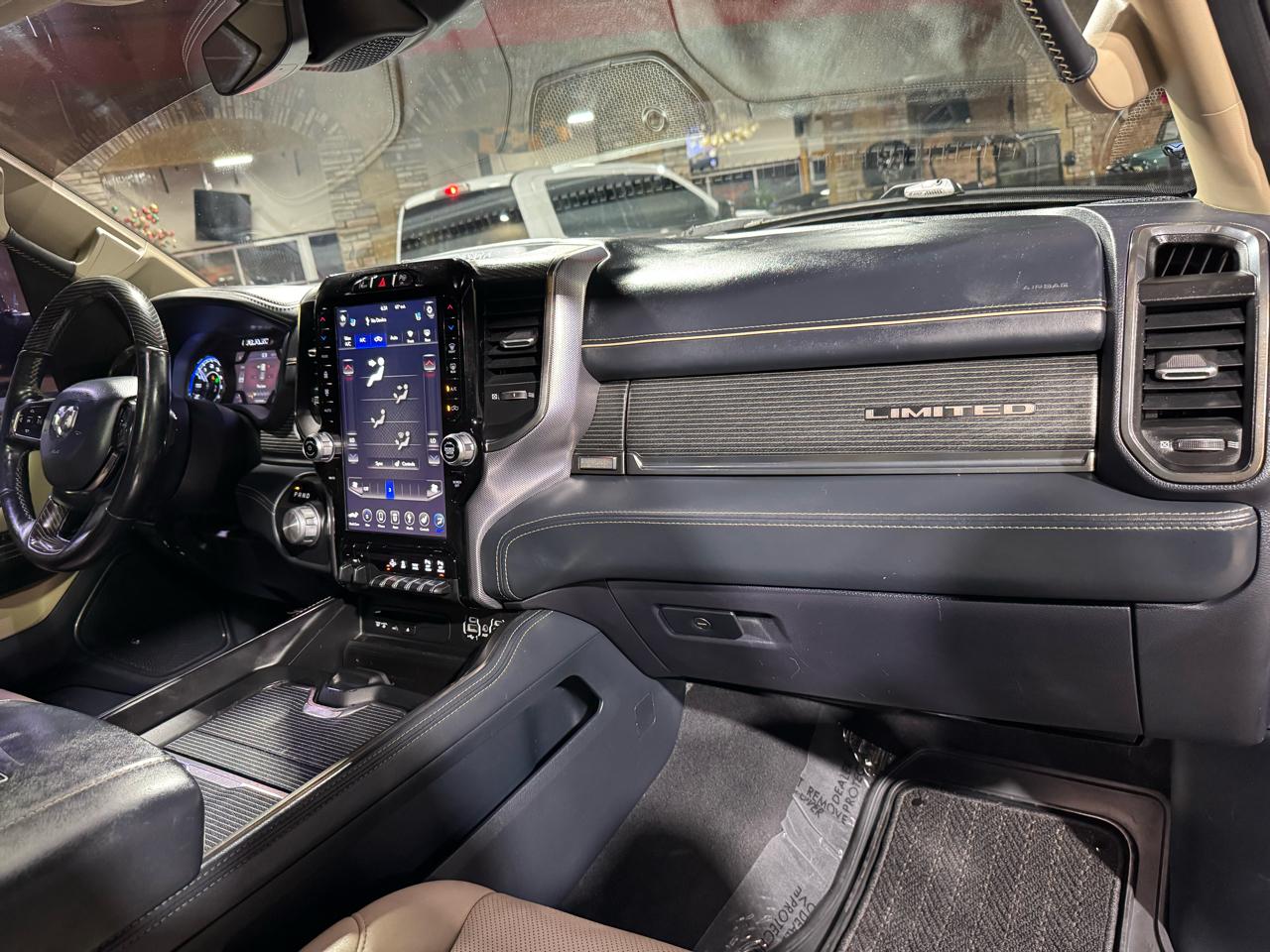 RAM 1500 Limited 4x2 Crew Cab 5'7" Box 2019