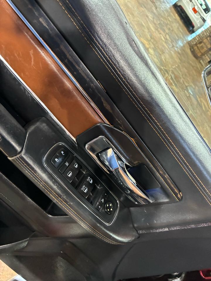 RAM 1500 4WD Crew Cab 140.5" Longhorn 2016