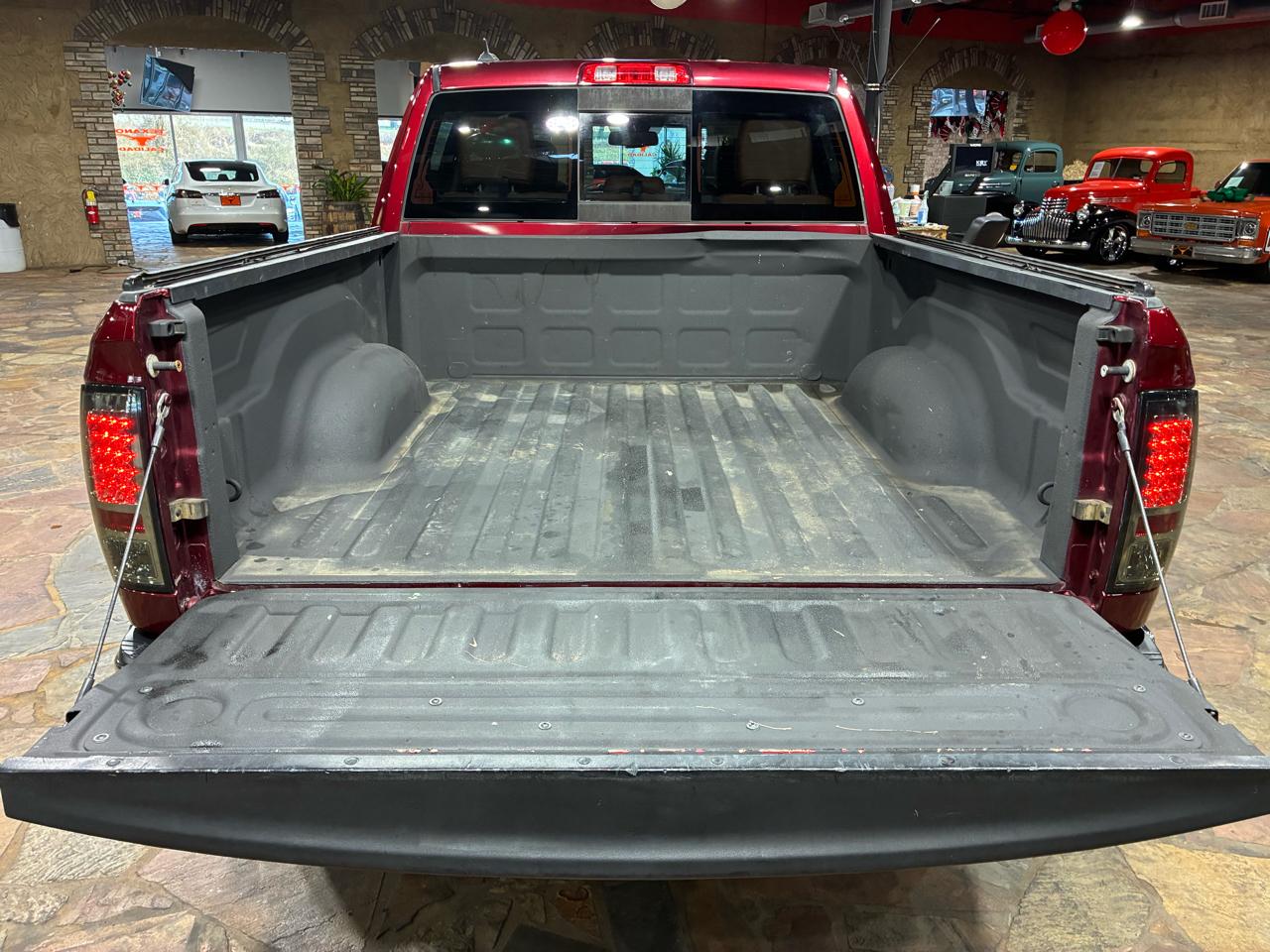 RAM 1500 4WD Crew Cab 140.5" Longhorn 2016
