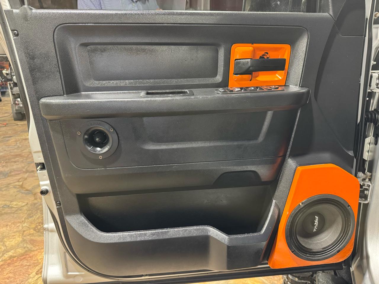 RAM 1500 2WD Quad Cab 140.5" Express 2016