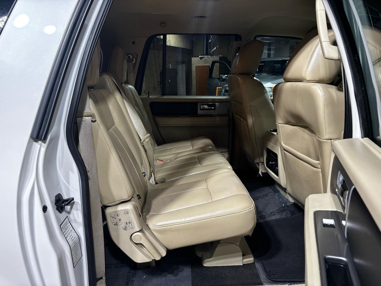 Ford Expedition EL 2WD 4dr XLT 2016