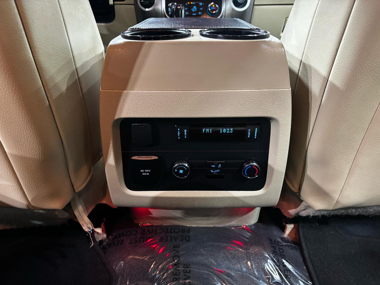 Ford Expedition EL 2WD 4dr XLT 2016