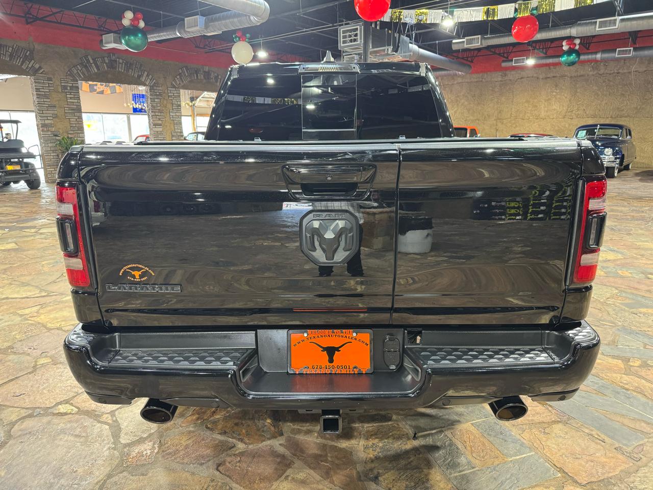 RAM 1500 Laramie 4x2 Crew Cab 5'7" Box 2019