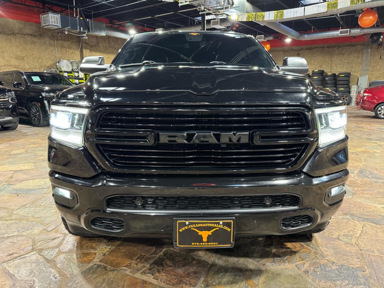 RAM 1500 Big Horn 4x2 Crew Cab 5'7" Box 2020