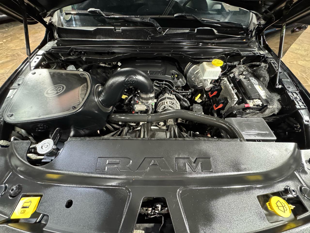 RAM 1500 Big Horn 4x2 Crew Cab 5'7" Box 2020