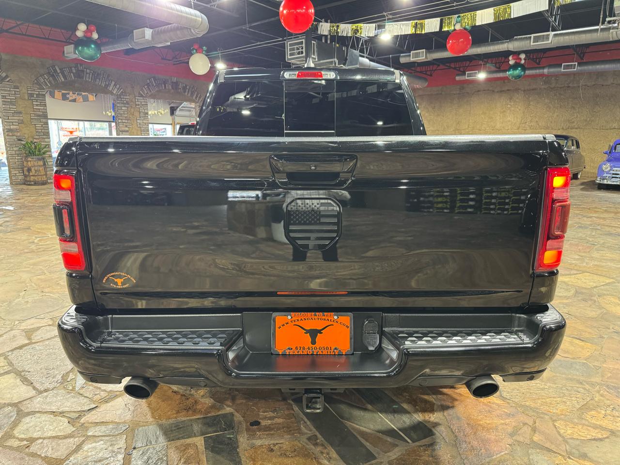RAM 1500 Big Horn 4x2 Crew Cab 5'7" Box 2020