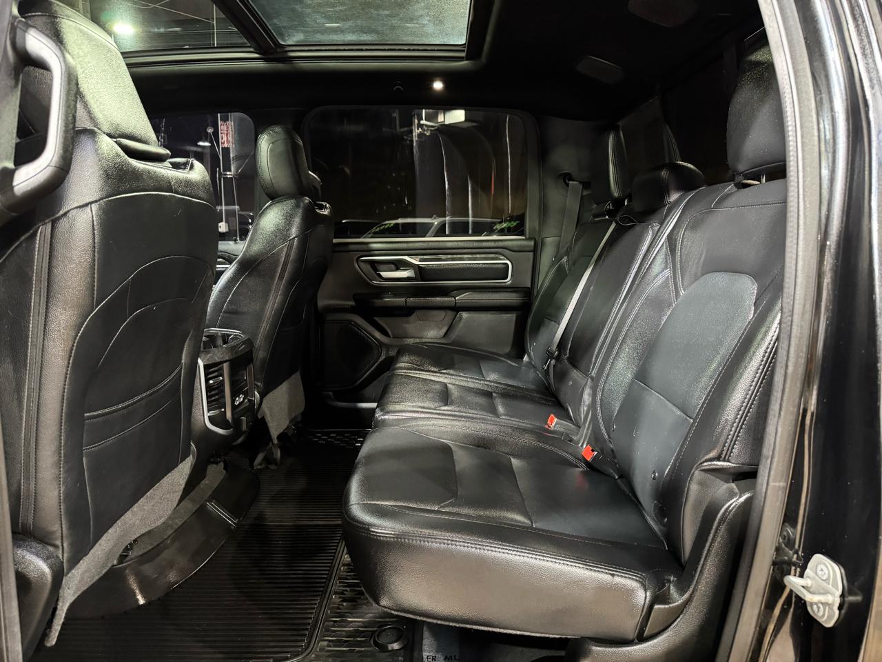 RAM 1500 Big Horn 4x2 Crew Cab 5'7" Box 2020