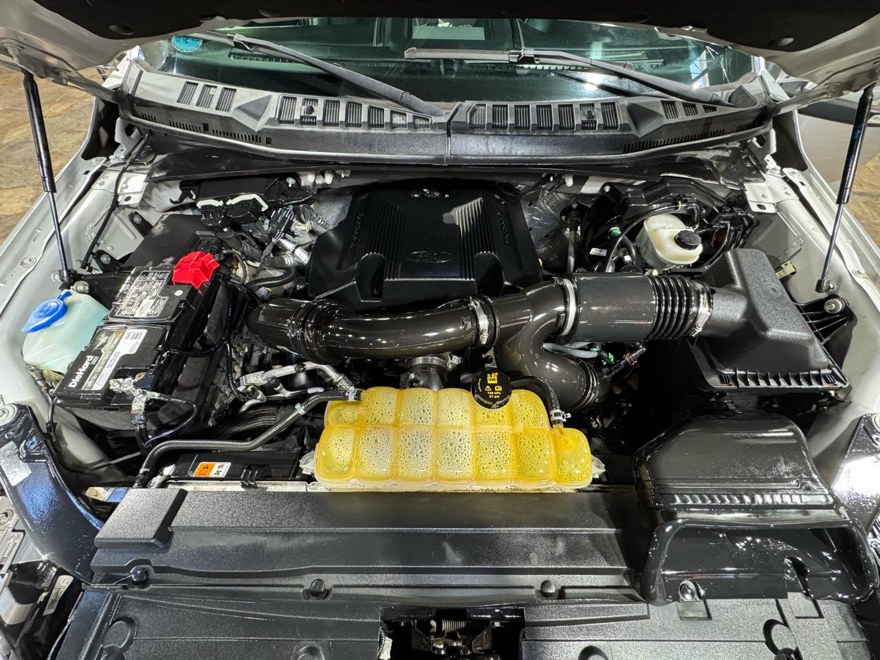 Ford F-150 Platinum 4WD SuperCrew 5.5' Box 2017