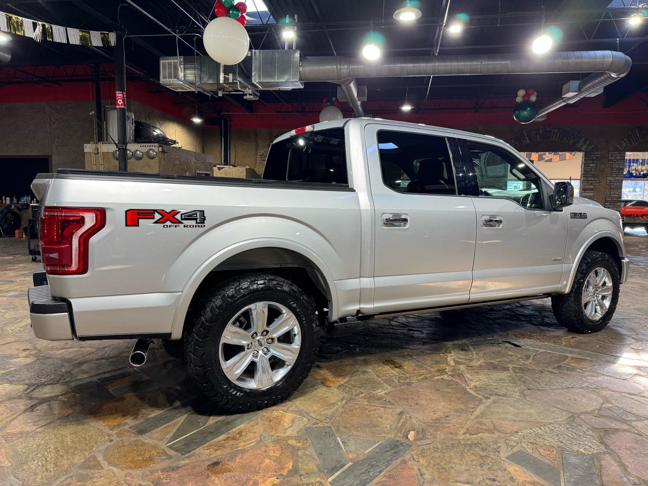 Ford F-150 Platinum 4WD SuperCrew 5.5' Box 2017