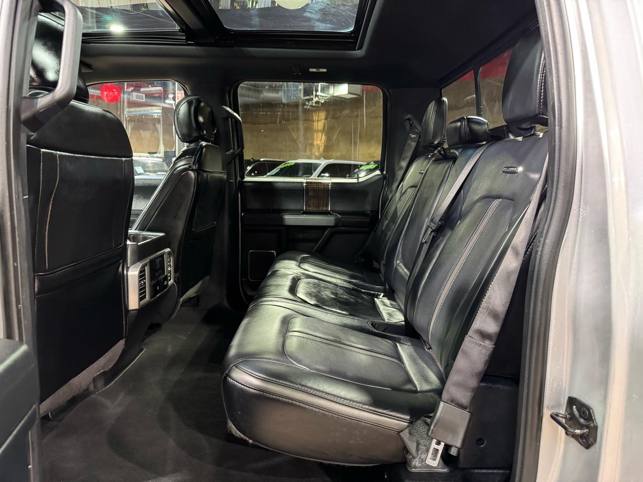 Ford F-150 Platinum 4WD SuperCrew 5.5' Box 2017