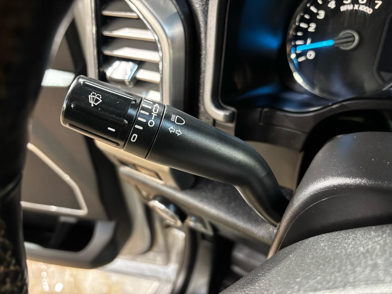 Ford F-150 Platinum 2018