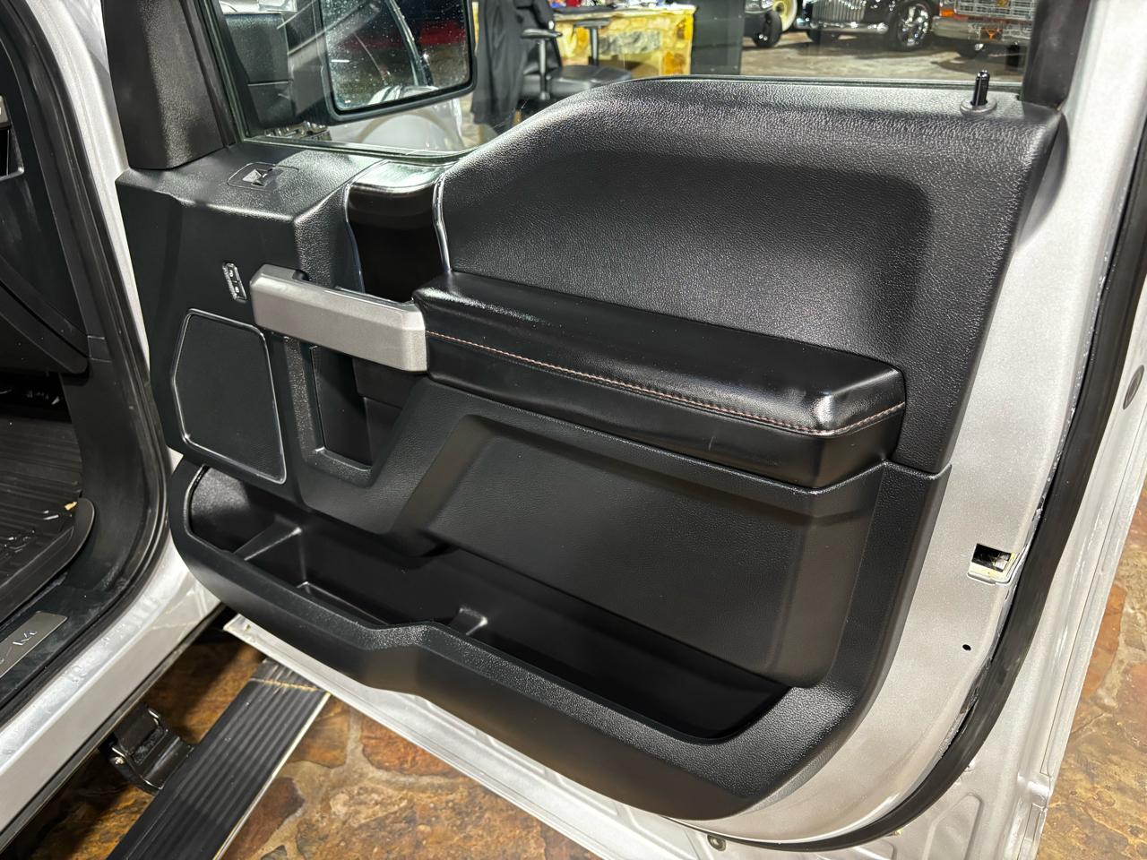 Ford F-150 Platinum 2018