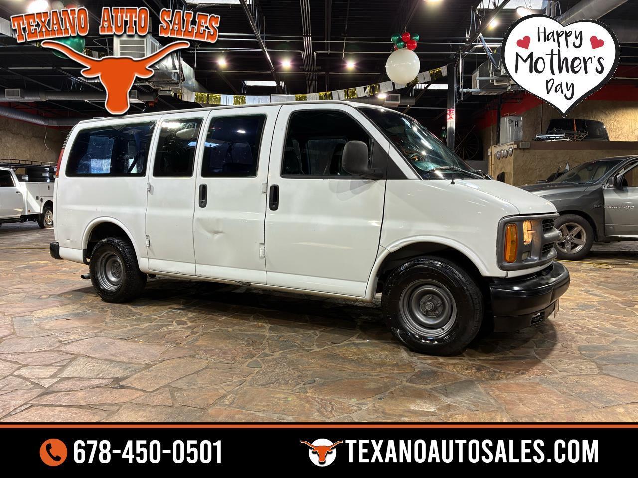 2000 Chevrolet Express Van 1500 135" WB