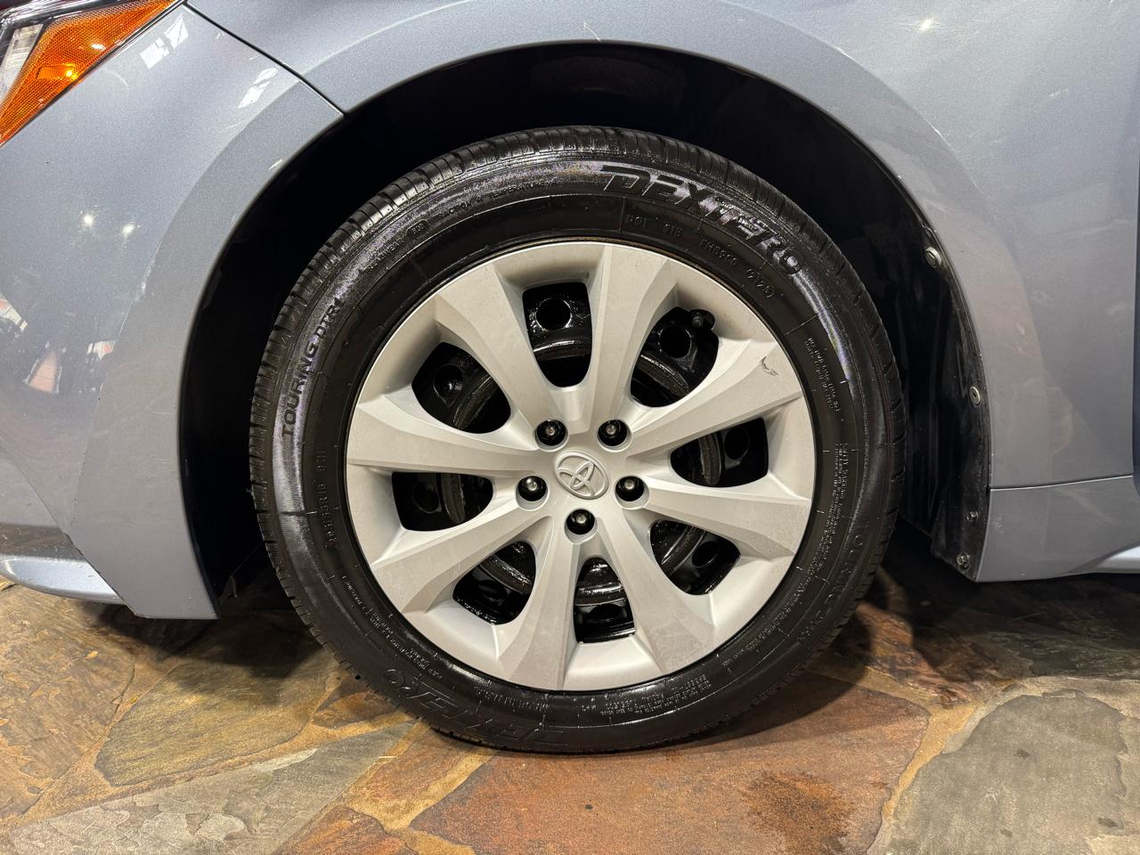 Toyota Corolla LE CVT (Natl) 2020