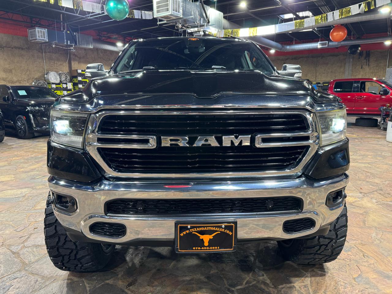 RAM 1500 Big Horn/Lone Star 4x2 Quad Cab 6'4" Box 2019