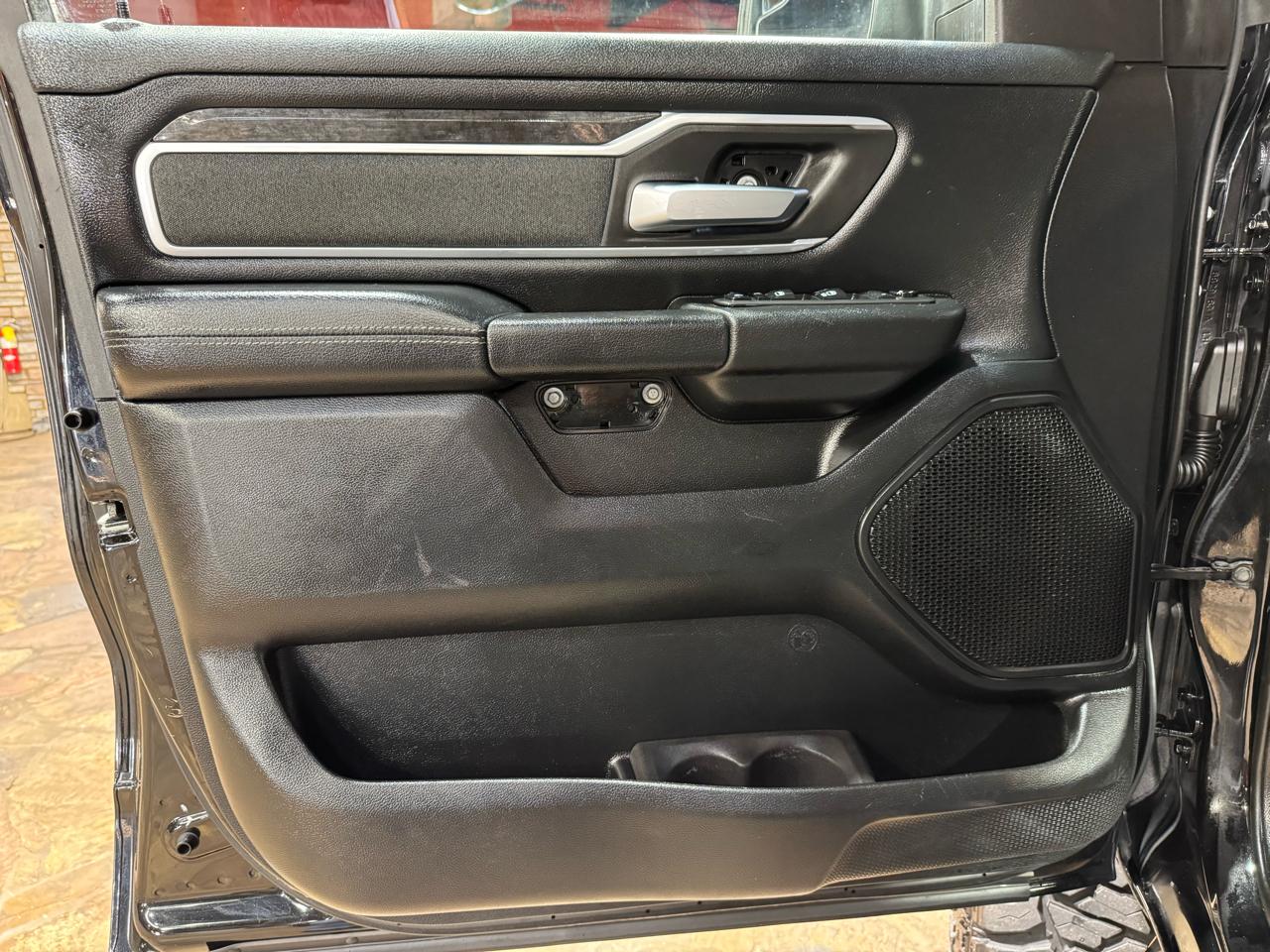 RAM 1500 Big Horn/Lone Star 4x2 Quad Cab 6'4" Box 2019