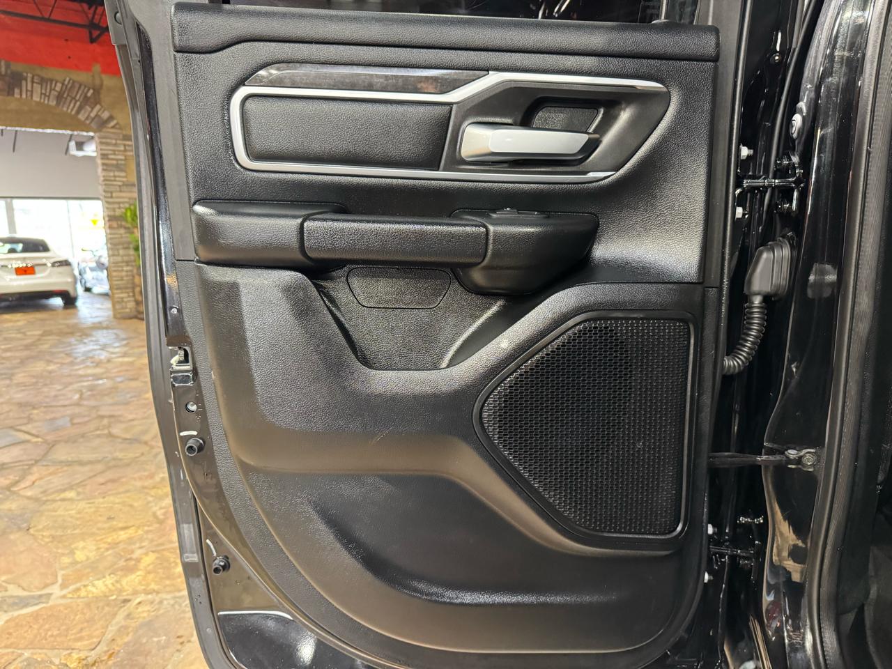 RAM 1500 Big Horn/Lone Star 4x2 Quad Cab 6'4" Box 2019