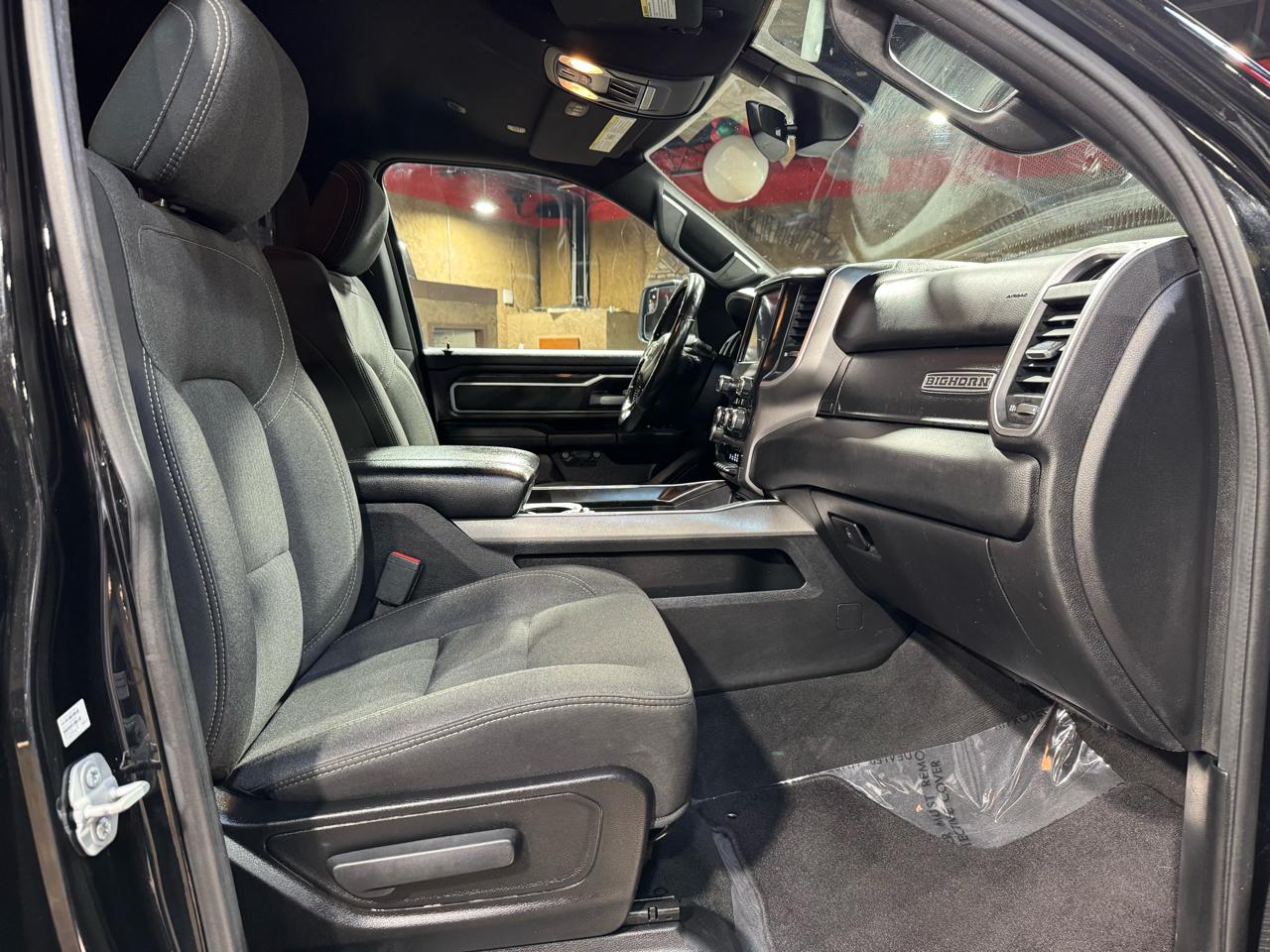 RAM 1500 Big Horn/Lone Star 4x2 Quad Cab 6'4" Box 2019