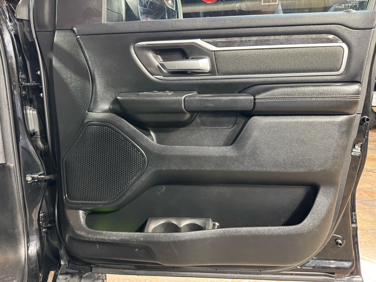 RAM 1500 Big Horn/Lone Star 4x2 Quad Cab 6'4" Box 2019