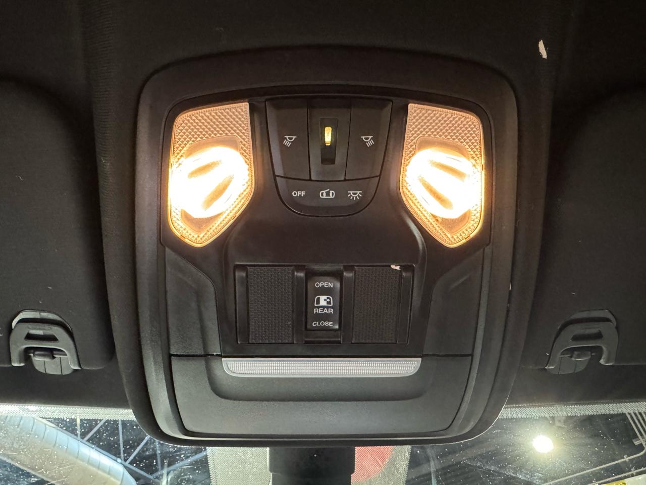 RAM 1500 Big Horn/Lone Star 4x2 Quad Cab 6'4" Box 2019