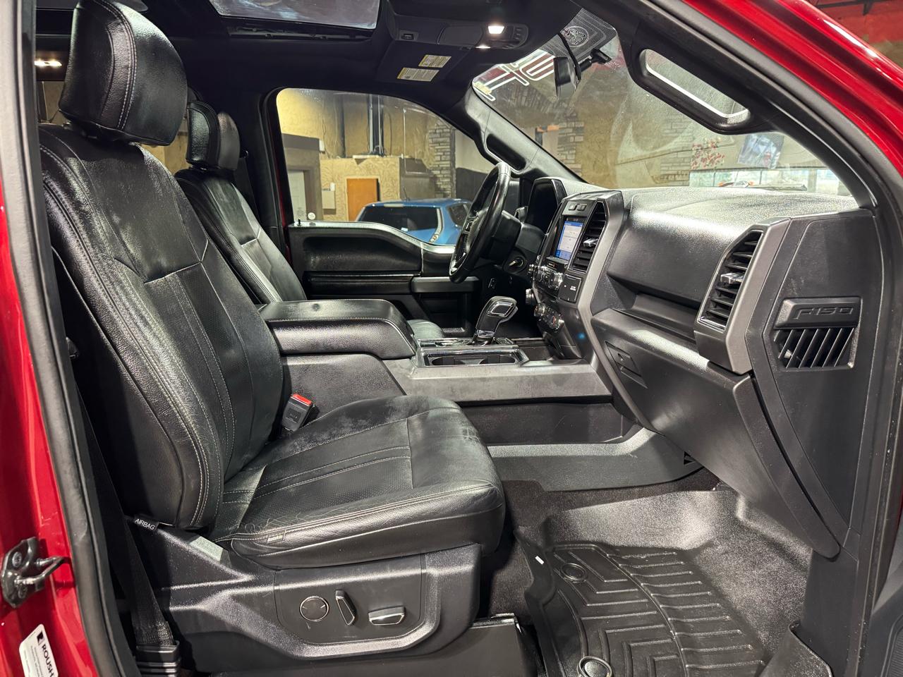 Ford F-150 4WD SuperCrew 145" XLT 2018