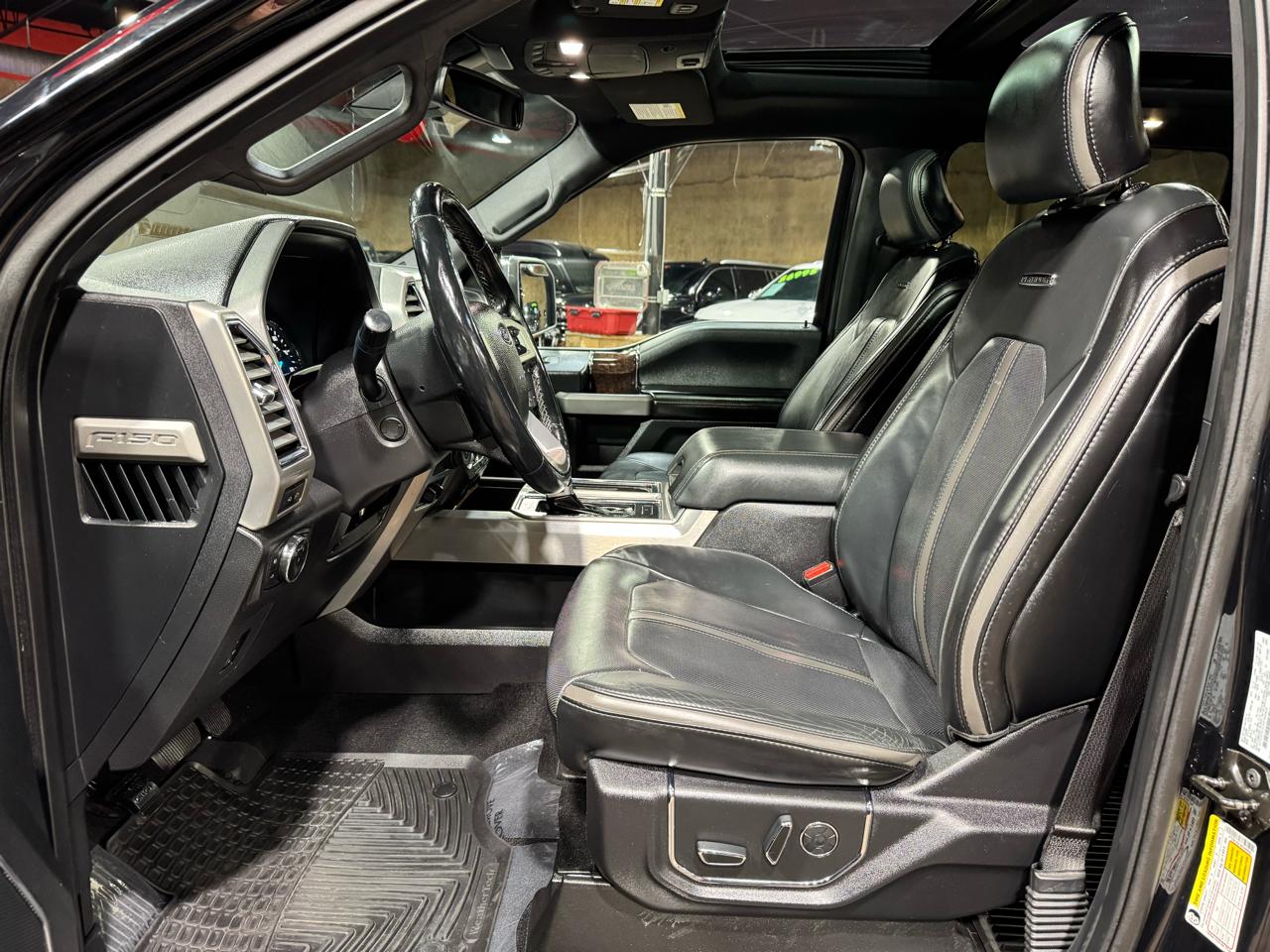 Ford F-150 Platinum 4WD SuperCrew 5.5' Box 2017