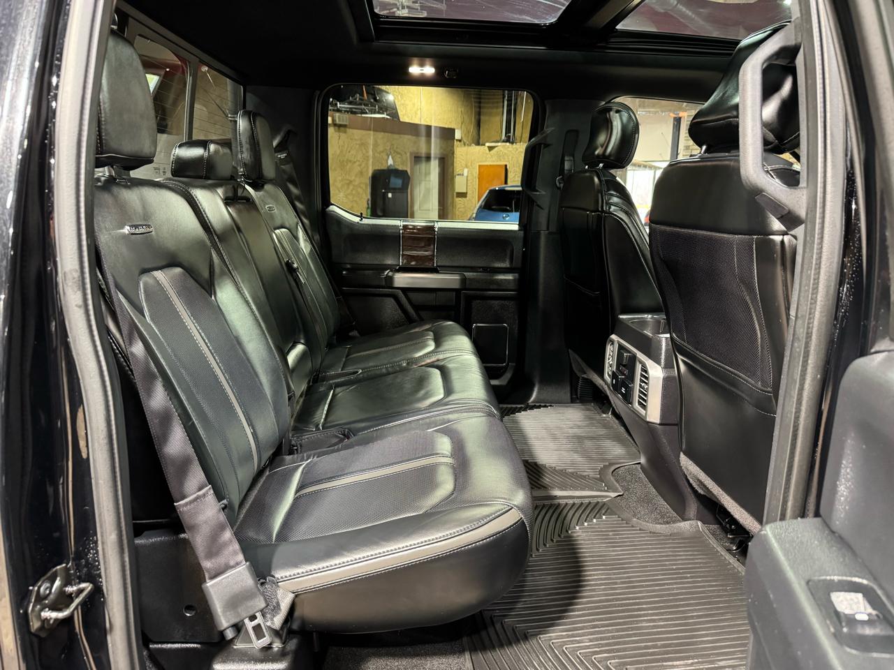 Ford F-150 Platinum 4WD SuperCrew 5.5' Box 2017