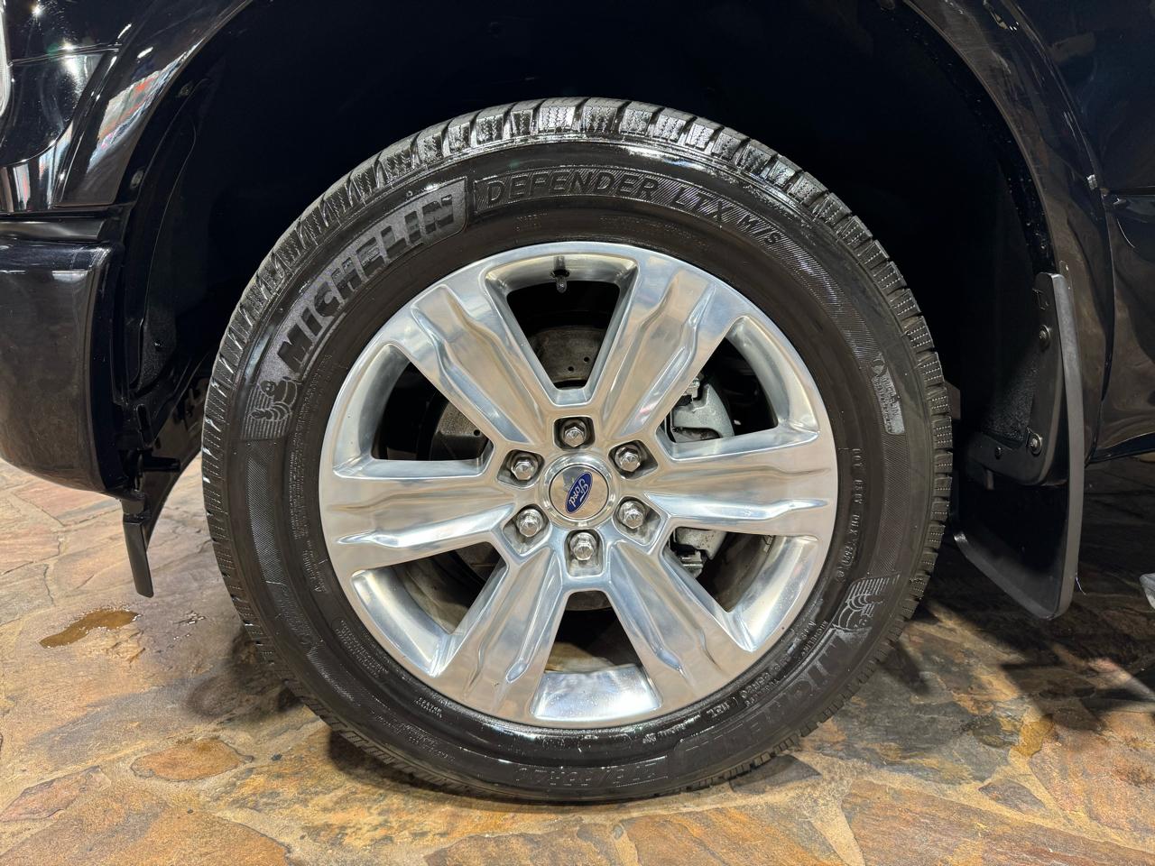 Ford F-150 Platinum 4WD SuperCrew 5.5' Box 2017