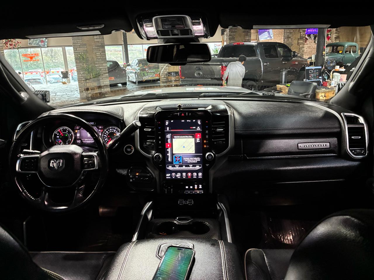 RAM 2500 Laramie 4x4 Crew Cab 6'4" Box 2021