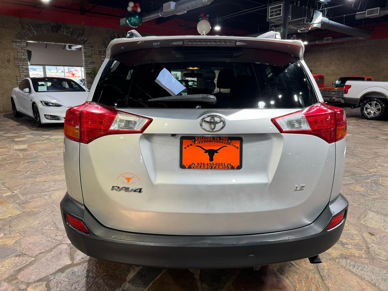 Toyota RAV4 FWD 4dr LE (Natl) 2014