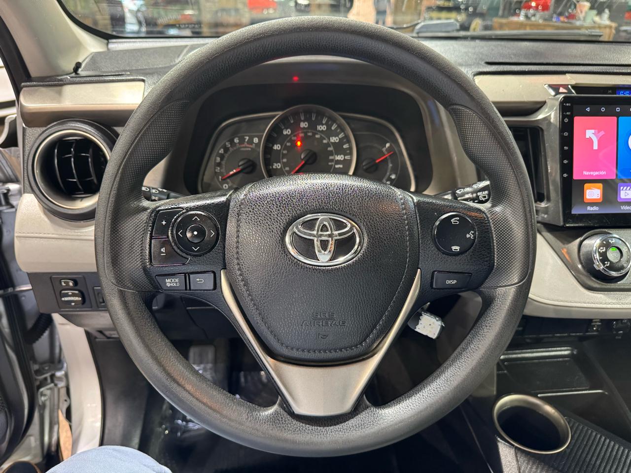 Toyota RAV4 FWD 4dr LE (Natl) 2014