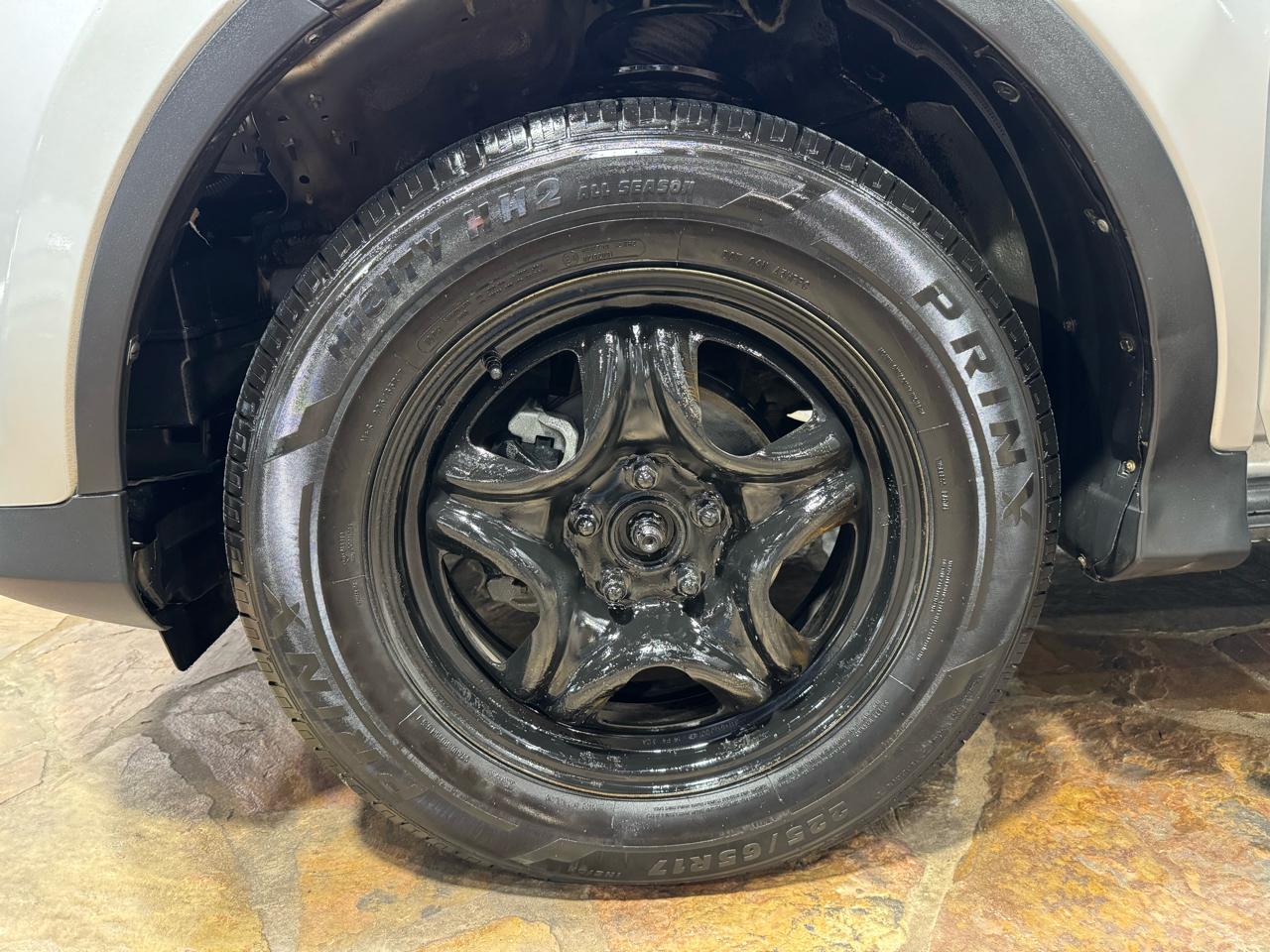 Toyota RAV4 FWD 4dr LE (Natl) 2014