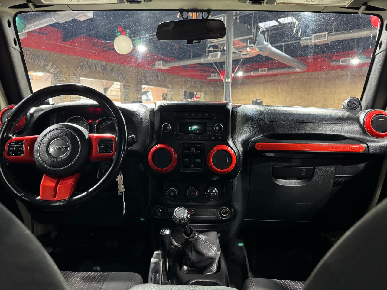 Jeep Wrangler Unlimited 4WD 4dr Sport 2011