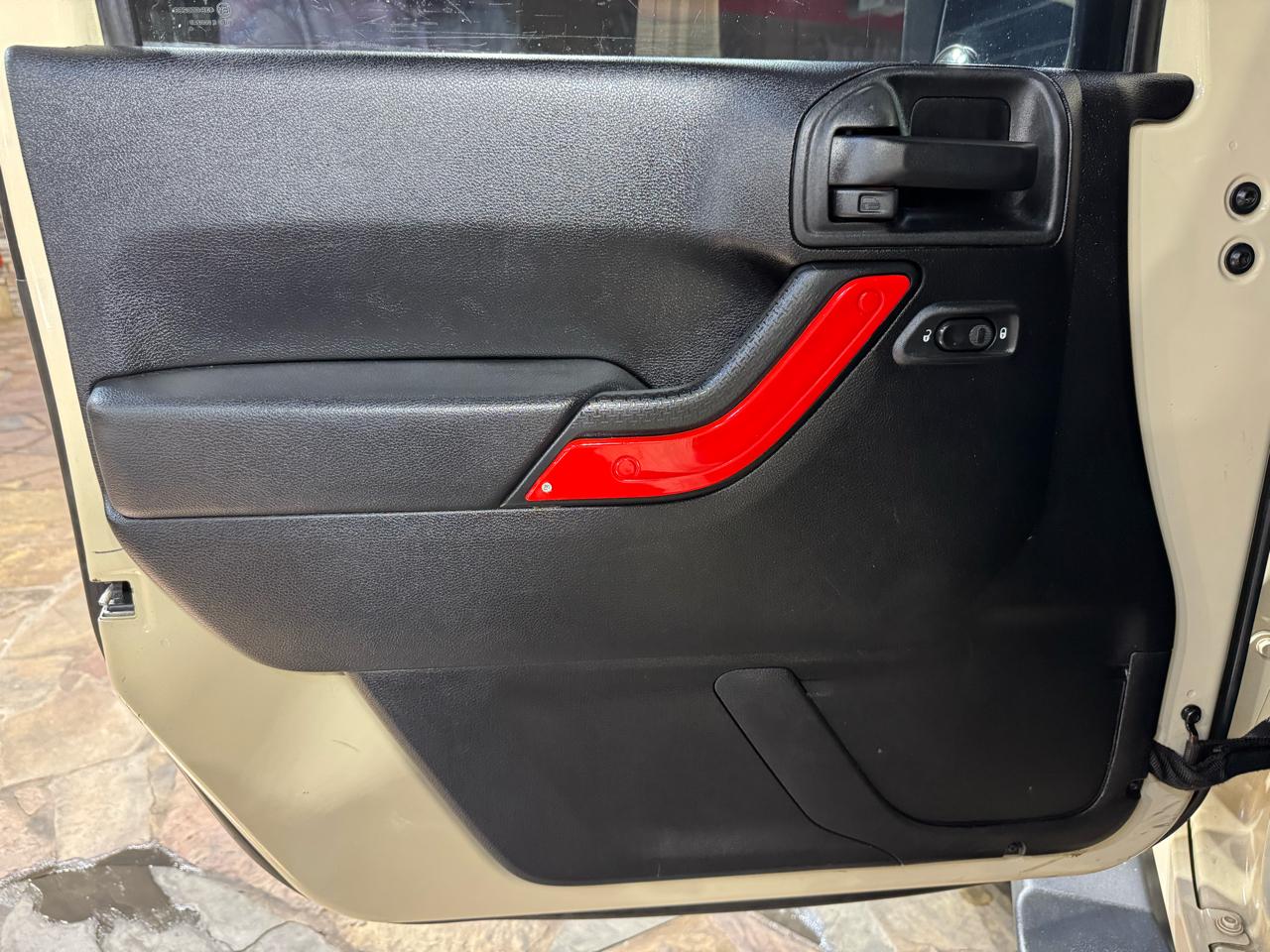 Jeep Wrangler Unlimited 4WD 4dr Sport 2011
