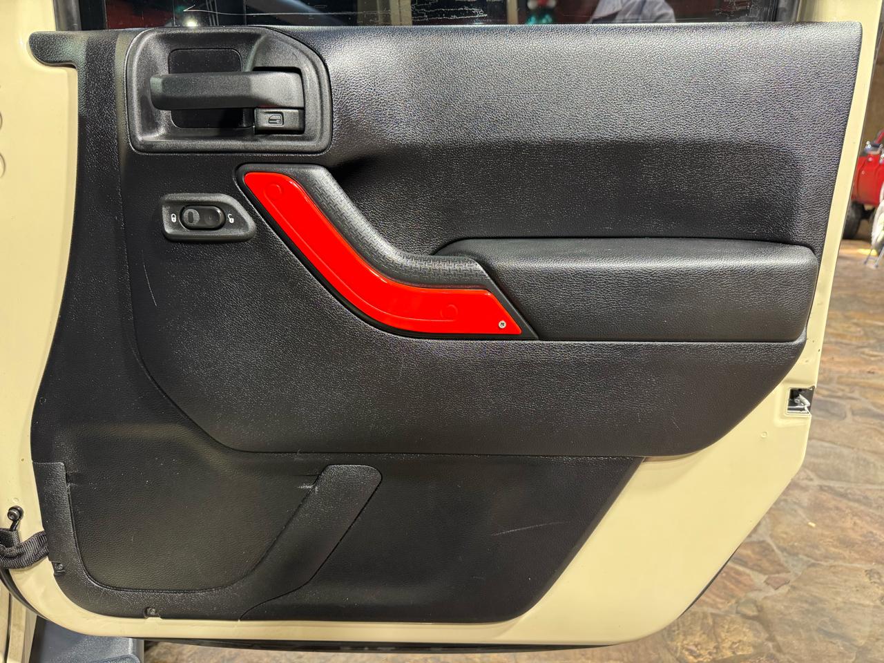 Jeep Wrangler Unlimited 4WD 4dr Sport 2011