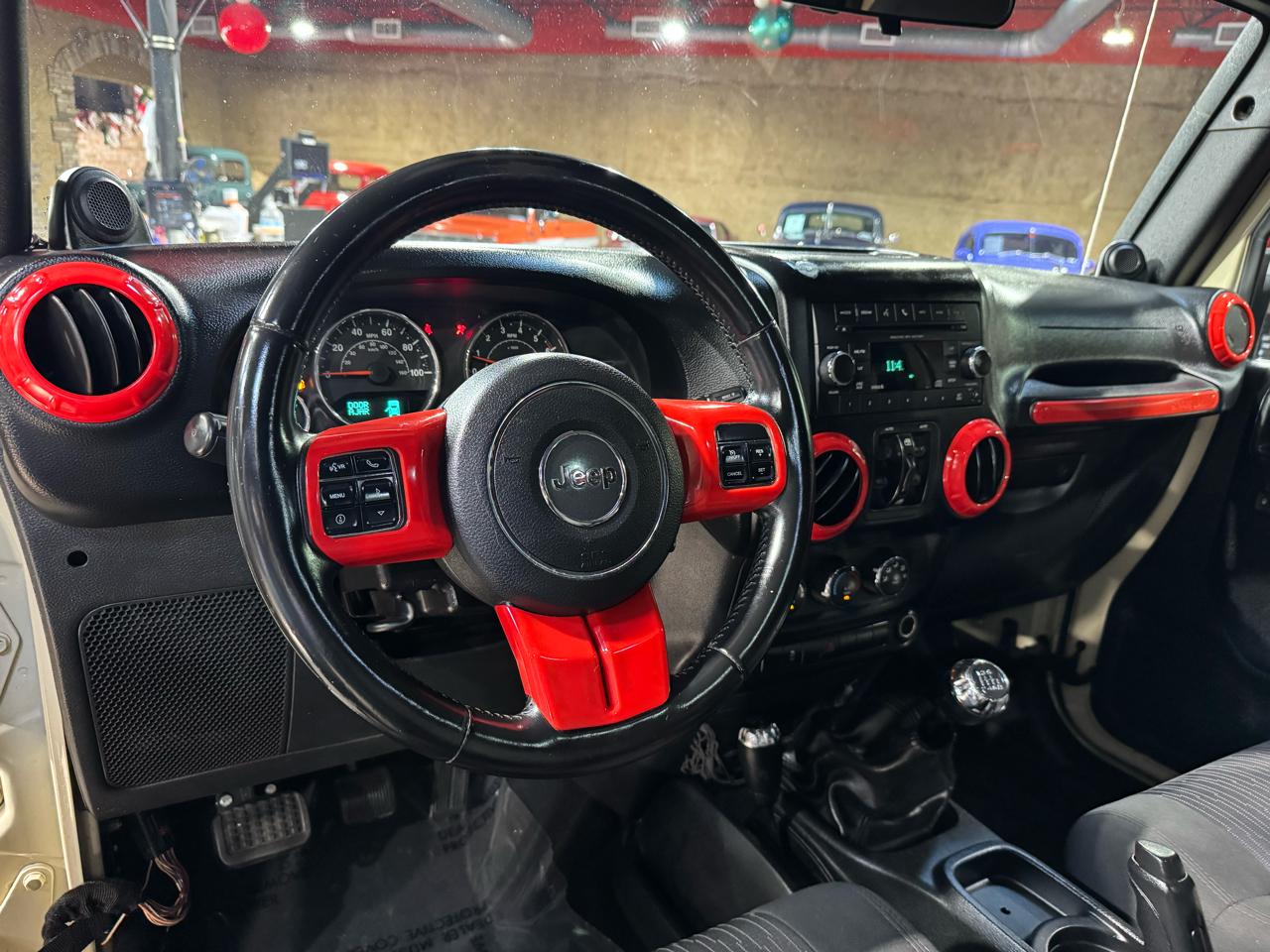 Jeep Wrangler Unlimited 4WD 4dr Sport 2011